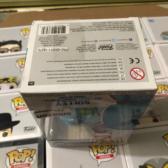 16 DC Funko Pops Lot - Picture 5 of 6